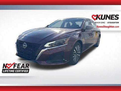 Used 2025 Nissan Altima 2.5 SV image 6