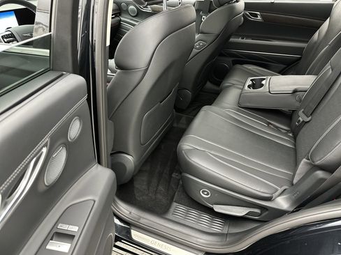 Certified 2026 Genesis GV80 2.5T Advanced AWD/4WD image 23