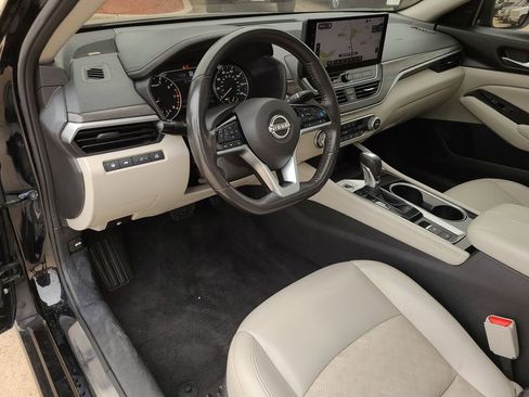 Certified 2024 Nissan Altima 2.5 SL AWD/4WD image 17