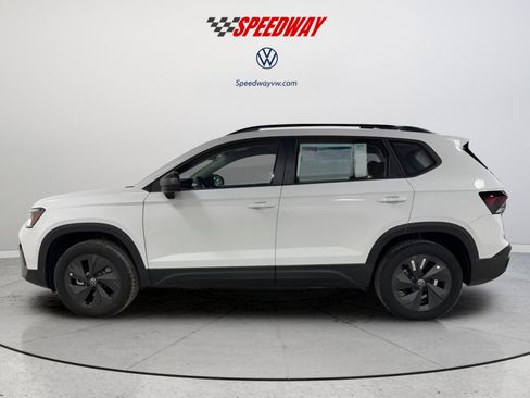 New 2026 Volkswagen Taos S image 4