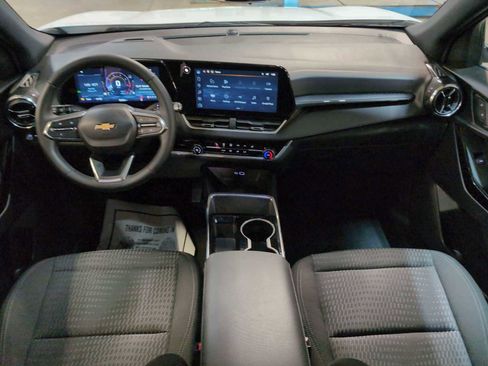 Used 2025 Chevrolet Equinox LT w/ Safety and Technology Package image 20