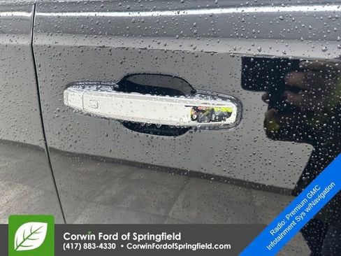 Used 2021 GMC Sierra 1500 SLT w/ SLT Premium Plus Package image 9