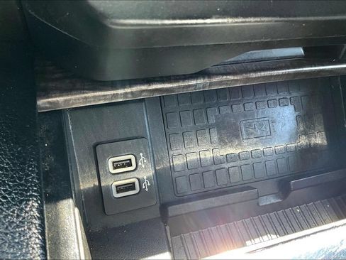 Used 2019 Ford Expedition Max Limited AWD/4WD image 36