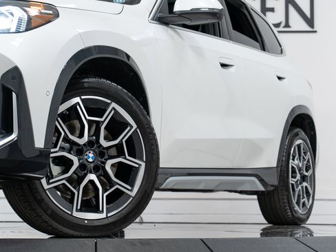New 2026 BMW X1 xDrive28i w/ Technology Package image 27