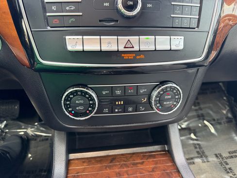 Used 2017 Mercedes-Benz GLS 450 4MATIC w/ Premium Package image 28