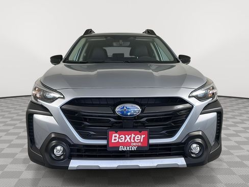 Certified 2025 Subaru Outback Limited AWD/4WD image 2