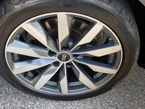 Used 2022 Audi A4 2.0T Premium w/ 18" Wheel Package image 28