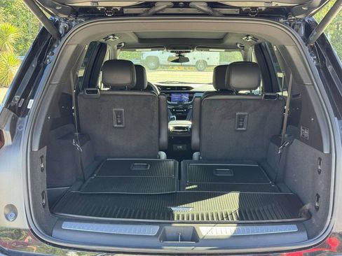 Used 2024 Cadillac XT6 Premium Luxury w/ LPO, Floor Liner Package FWD image 16