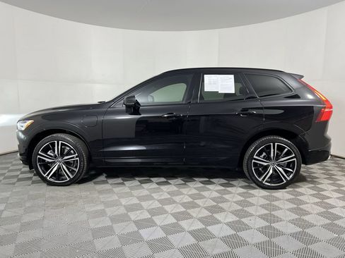 Used 2021 Volvo XC60 T8 R-Design w/ Protection Package Premier image 5