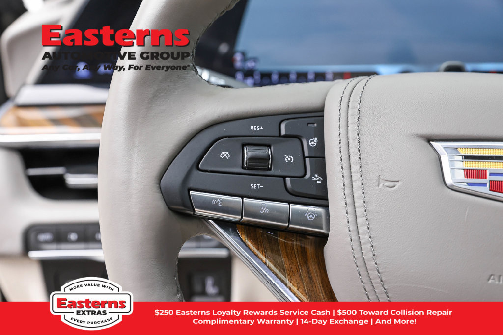 Used 2024 Cadillac Escalade ESV Sport Platinum w/ LPO, ONYX Package AWD/4WD image 16