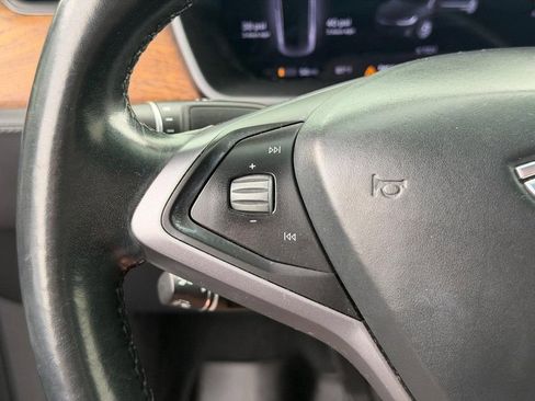 Used 2020 Tesla Model X Long Range AWD/4WD image 17