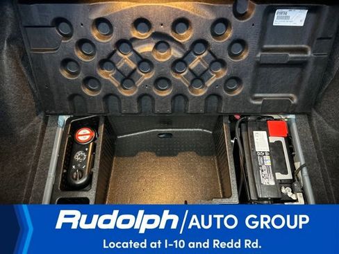 Used 2022 Dodge Challenger SXT w/ Blacktop Package image 31