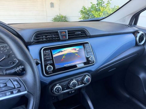 Used 2025 Nissan Versa SV image 24