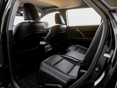 Used 2018 Lexus RX 350L AWD image 38