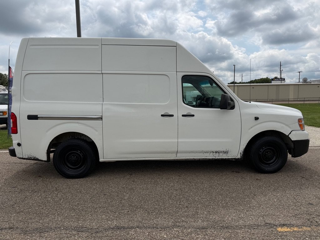Used 2019 Nissan NV 2500 S RWD image 17