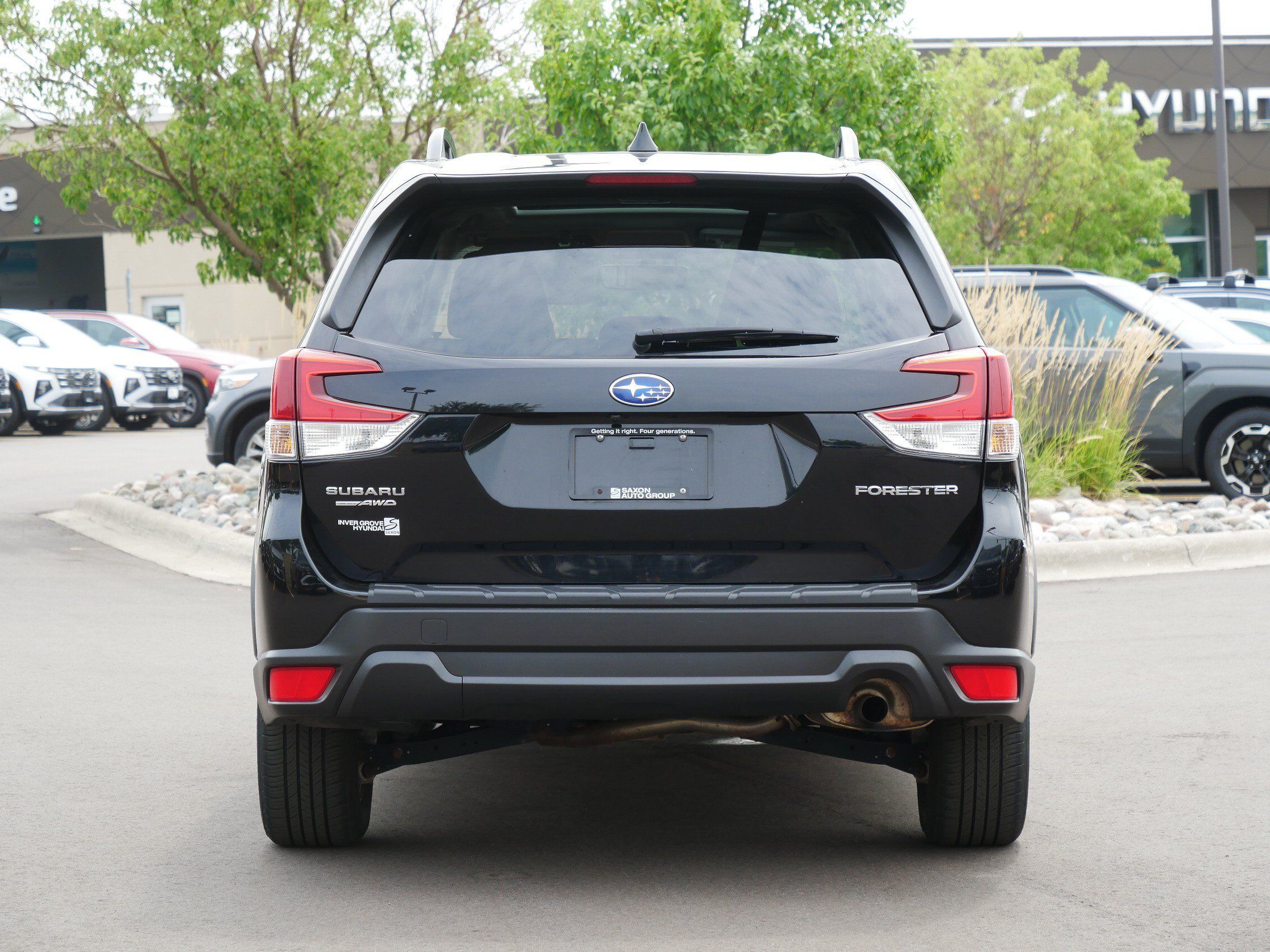 Used 2019 Subaru Forester Premium w/ All-Weather Package AWD/4WD image 7