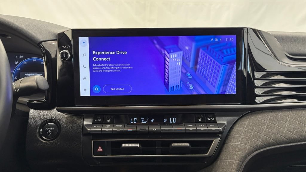 Used 2025 Toyota Camry XLE FWD image 33