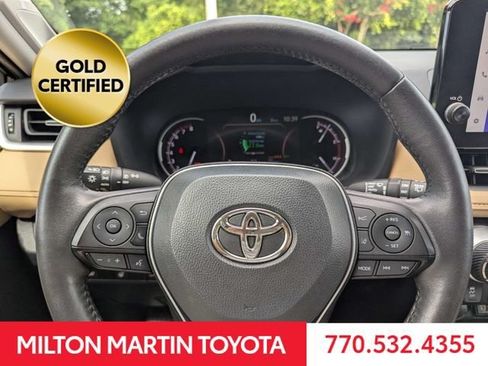 Used 2023 Toyota RAV4 XLE Premium FWD image 28