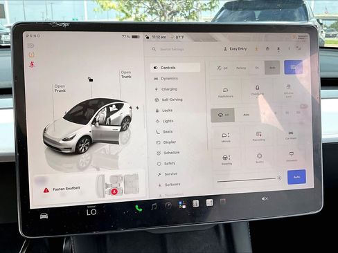 Used 2023 Tesla Model Y Long Range AWD/4WD image 32