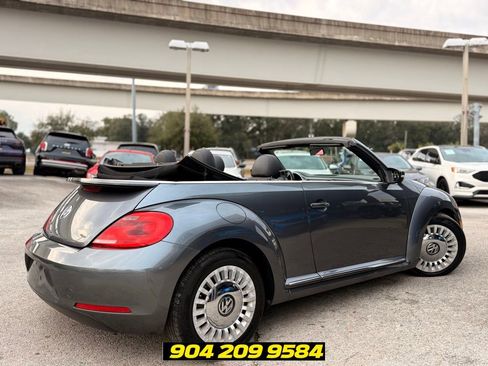 Used 2016 Volkswagen Beetle 1.8T S FWD image 8
