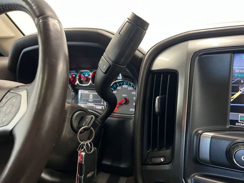 Used 2015 Chevrolet Silverado 2500 LTZ AWD/4WD image 20