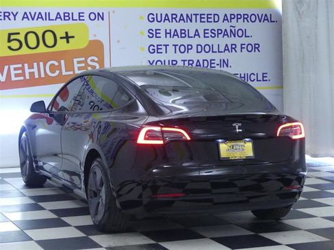 Used 2023 Tesla Model 3 Standard Range RWD image 4