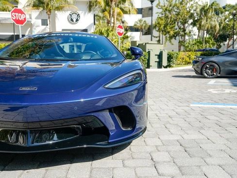Used 2023 McLaren GT Coupe image 16