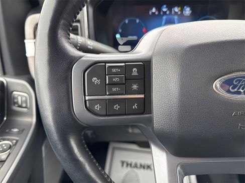 Used 2023 Ford F350 Lariat w/ Lariat Ultimate Package image 27