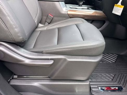 New 2026 Chevrolet Silverado 1500 LT Trail Boss w/ Convenience Package II AWD/4WD image 14