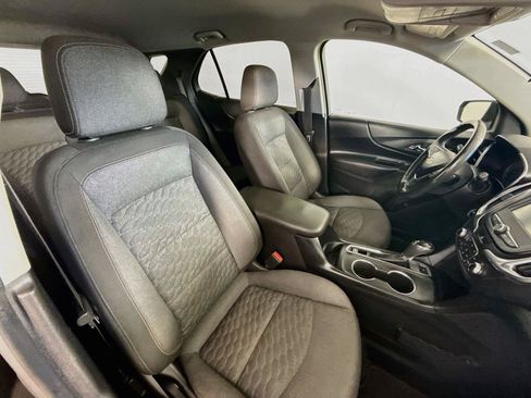 Used 2018 Chevrolet Equinox LT AWD/4WD image 27