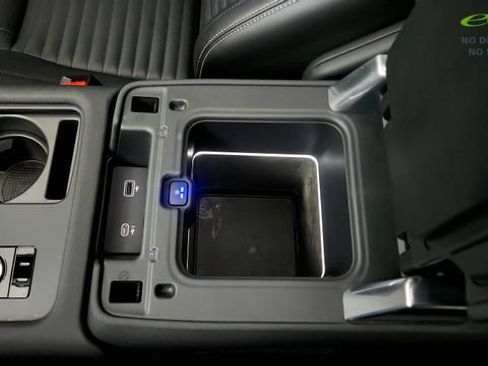 Used 2023 Land Rover Discovery S R-Dynamic AWD/4WD image 73