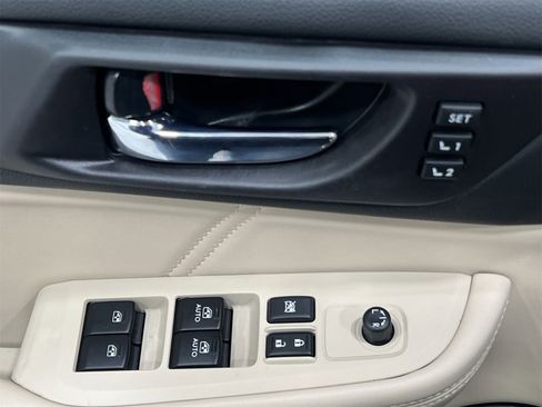 Used 2019 Subaru Outback 2.5i Limited image 13
