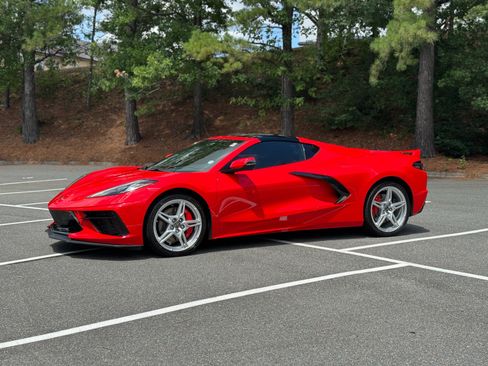 Used 2023 Chevrolet Corvette Stingray Premium Cpe w/ Z51 Performance Package RWD image 5