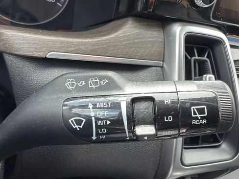 Used 2022 Kia Sorento S w/ Panoramic Sunroof Package image 13