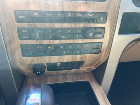 Used 2011 Ford F150 Lariat w/ Lariat Plus Pkg image 30