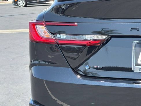 New 2026 Toyota Camry Hybrid FWD image 14