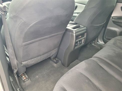 Used 2023 Nissan Murano S image 14