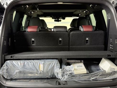 New 2026 INFINITI QX80 Autograph w/ Premium Cargo Package AWD/4WD image 5