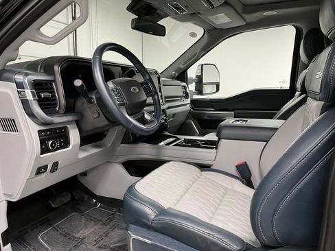 Used 2024 Ford F350 Limited w/ FX4 Off-Road Package AWD/4WD image 20