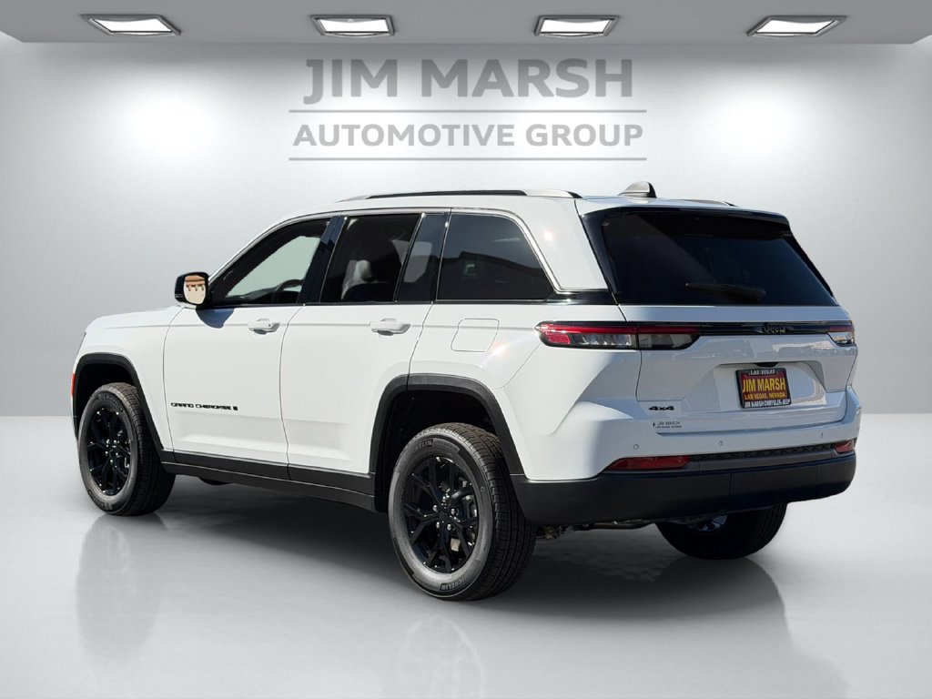 New 2026 Jeep Grand Cherokee Altitude AWD/4WD image 4