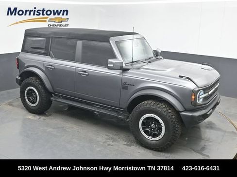 Used 2022 Ford Bronco Outer Banks w/ Sasquatch Package AWD/4WD image 1