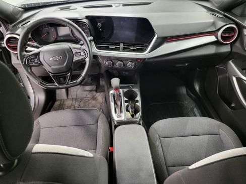 Used 2024 Chevrolet Trax RS w/ Driver Confidence Package image 6