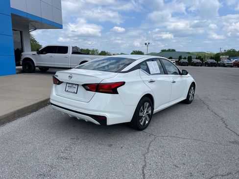 Used 2024 Nissan Altima 2.5 S FWD image 46