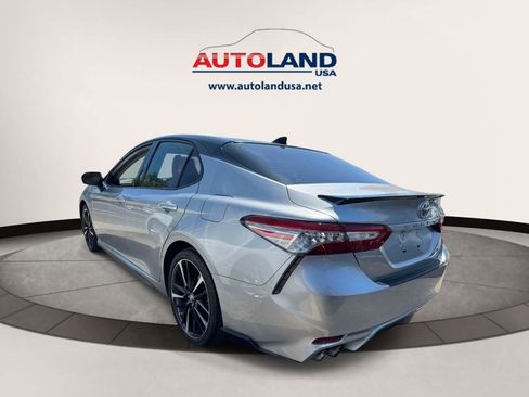 Used 2019 Toyota Camry XSE w/ Navigation Package FWD image 4