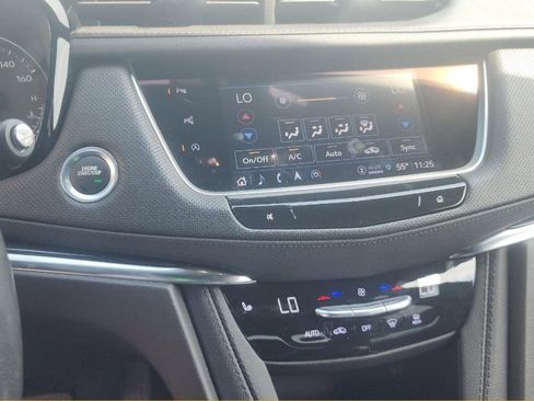 Used 2024 Cadillac XT5 Premium Luxury w/ Technology Package FWD image 10