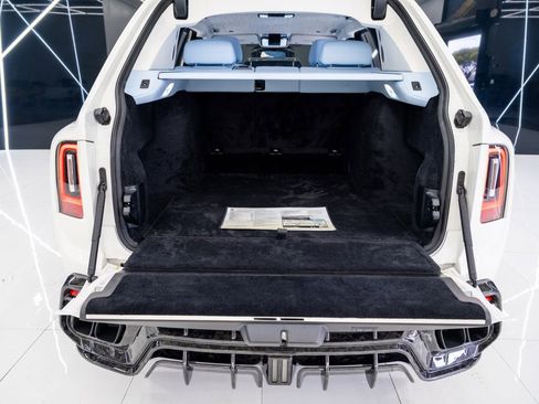 Used 2026 Rolls-Royce Cullinan AWD/4WD image 81