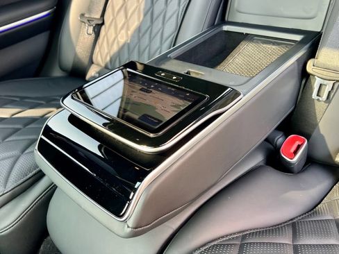 Certified 2023 Mercedes-Benz S 580 4MATIC Sedan image 54