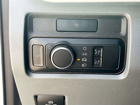 Used 2024 Ford F250 XL w/ 360-Degree Camera Package RWD image 10