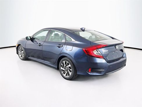 Used 2017 Honda Civic EX image 5