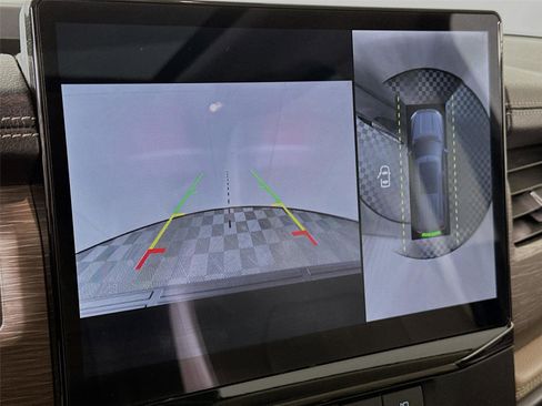 Used 2024 Ford Expedition Max Limited image 15